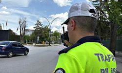 Sinyal vermeyen sürücülere ceza yağdı