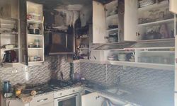 Mutfakta çıkan yangın evi küle çeviriyordu