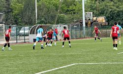 Yıldızlar Futbol Türkiye Şampiyonası Düzce'de başladı