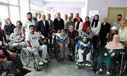İhtiyaç sahibi engelliler bayram öncesinde sandalyelerine kavuştu