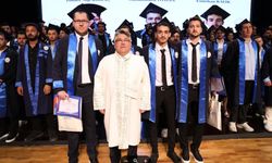 BEUN Mühendislik Fakültesinde Mezuniyet Coşkusu