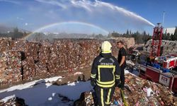 Kağıt fabrikasında yangın