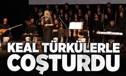 KEAL türkülerle coşturdu