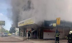 Kırtasiye dükkanında yangın