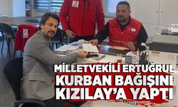 Milletvekili Ertuğrul Kurban bağışını Kızılay’a yaptı