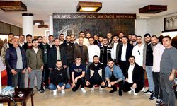 Üzülmez’de Gruplu Çalışan Madencilerden Demir’e Ziyaret