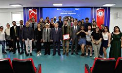Ünlü Yönetmen Mert Uzunmehmet öğrencilerle buluştu