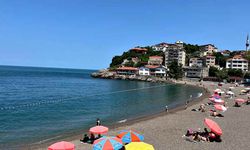 Zonguldak’ta hava yaz, deniz kış: Su sıcaklığı şaşırttı!
