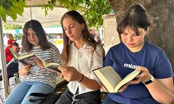 Sessiz kitap okuma etkinliği, ardından kan bağışı yapılacak