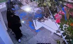 Kadın kılığına girip hırsızlık yaptılar
