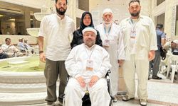 SMA hastası gencin hastalığı hac vazifesine engel olmadı