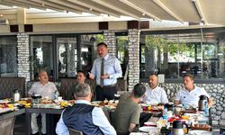 AK Parti muhtarlar ile kahvaltıda bir araya geldi
