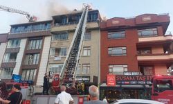 Ankara’da 4 katlı binada korkutan yangın