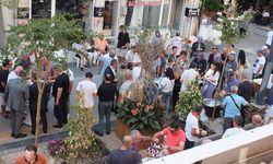 Balıkesir'de MHP'nin aşure hayrı ilgi gördü