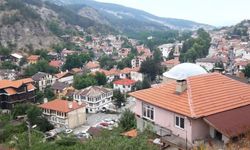 Bolu'da kaya düşmesi riski altındaki evler için tahliye kararı: 30 gün süre verildi