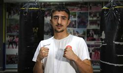 Gündüz sanayide, akşam ringde ter döküyor