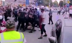 Şehrin göbeği boks ringine döndü: O anlar kamerada