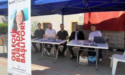 Rektör Akkaya’dan tanıtım standına destek