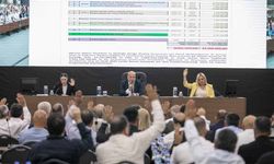 Mersin'de 84 milyon avroluk atıksu projesi için meclisten yetki çıktı