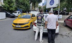 Fatih'te yolcu seçen ticari taksi şoförü yakalandı