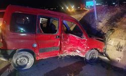 Keşan'da araçlar çarpıştı: 2 kişi yaralandı
