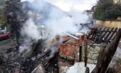 Tarihi konakta kundaklama şüphesi: 2 tutuklama