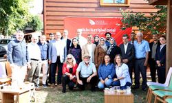 "Çocuk yetiştirme görevi televizyon ve sosyal medyaya bırakıldı"