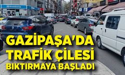 Gazipaşa'da trafik çilesi bıktırmaya başladı