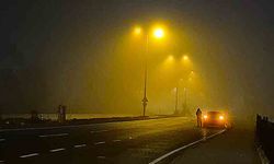 Yoğun sis kapladı: Görüş mesafesi 10 metreye düştü!