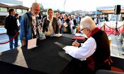 Osmangazi Kitap Fuarı 8’inci gününde de doldu taştı