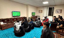 PS-5 E-Sport Cup 2025 turnuvası coşkusu