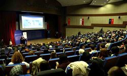 "Farklı Coğrafyalarda Aile Yapısı ve Risk Faktörleriyle Mücadele” sempozyumu