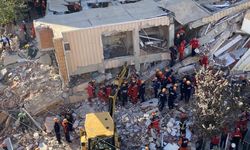 Enkazdan sağ kurtulan Dilara, hastaneden taburcu oldu