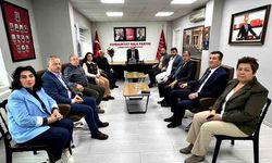 Demokrasi Platformu'ndan CHP İl Başkanlığına ziyaret