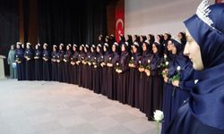 36 kız hafız için görkemli icazet töreni