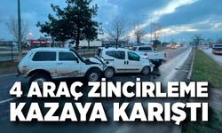 4 araç zincirleme kazaya karıştı, trafik kilitlendi