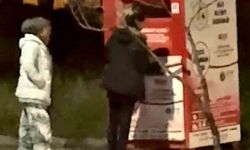 İhtiyaç sahiplerinin giysilerini böyle aldılar: O anlar kamerada