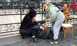 Kuyumcu mağdurlarının eyleminde yaşlı kadın fenalaştı