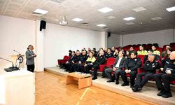 "Etkili İletişimde Protokol ve Nezaket" konulu eğitim