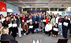 BEUN Öğrenci Toplulukları ÜNİDES Başarısını Sertifikayla Taçlandırdı   Sertifika töreni Farabi Kampüsü’nde gerçekleşti B