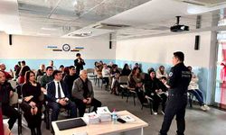 Velilere, ‘Evde güvenli yaşam’ semineri verildi