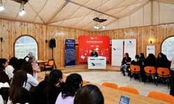 “Her Yönüyle Mehmet Akif” Bilim Kafe Buluşması