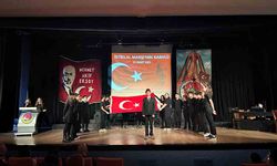 İstiklâl Marşı’nın şairi Mehmet Akif Ersoy saygıyla anıldı