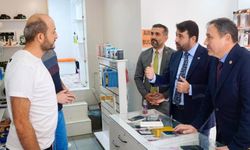 AK Parti heyeti Safranbolu'da esnafların taleplerini dinledi