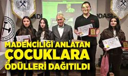 Madenciliği anlatan çocuklara ödülleri dağıtıldı