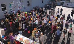 Okul bahçesi şenlik alanına döndü