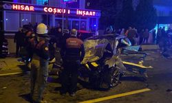 Otomobilin çarpması ile metrelerce yükseğe savruldu