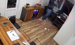 Tavana bastı, ofise düştü: Yara almadan kurtuldu