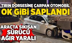 Tırın dorsesine çarpan otomobil ok gibi saplandı: Araçta sıkışan sürücü ağır yaralı