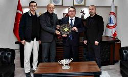 Yeniceliler Derneği'nden Rektör Özölçer’e ziyaret